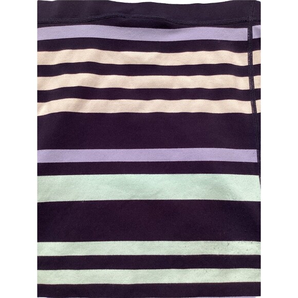 Lululemon Womens Blue Striped Padded Built In Bra Athletic Tank Top Size 6 - Picture 2 of 6